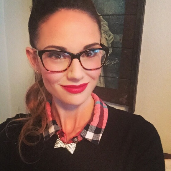 Meet your Posher, Japhia - Picture 1 of 1